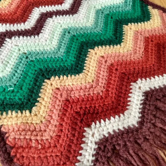 Vintage Crocheted Table Mat Doily Mini Afghan Chevron Handmade Boho Decor - Picture 6 of 10